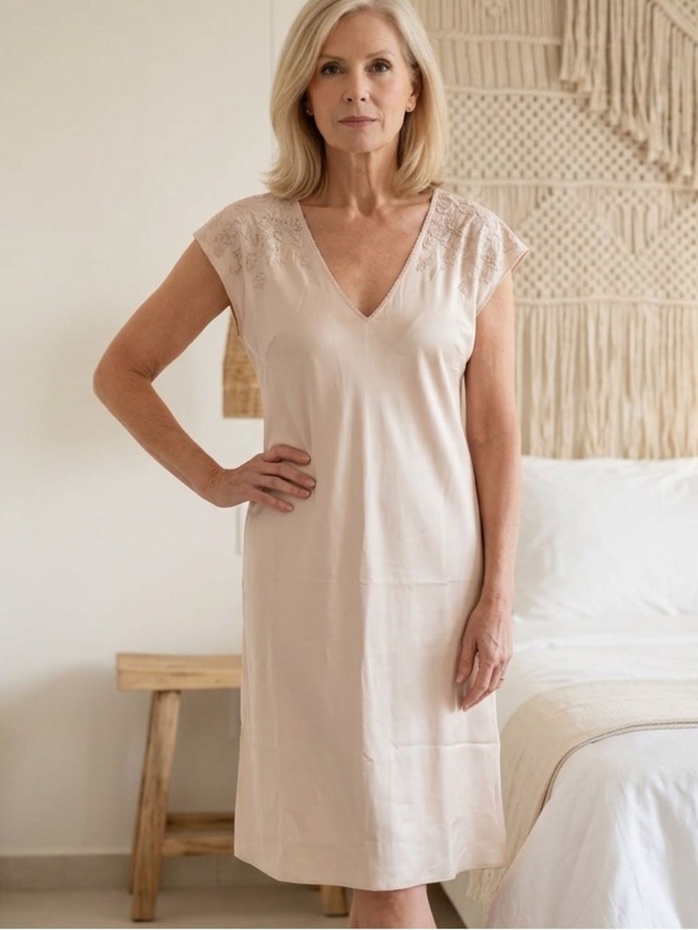 Oscar de la Renta RARE Pink Label Chemise Nightgown Small vintage